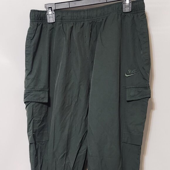 Nike Tech Pack Sportswear CU4325-337 Green Cargo Pants Mens Size XL - Picture 1 of 6